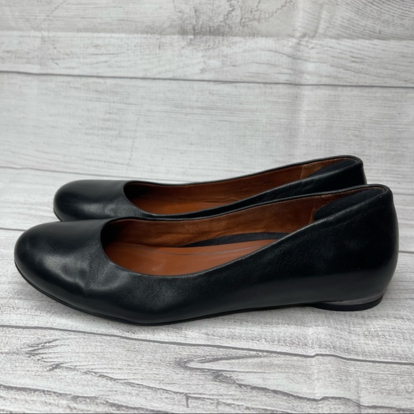 Vionic Women’s 6.5 Black Leather Hannah Round Toe Ballet Flats - Picture 4 of 7